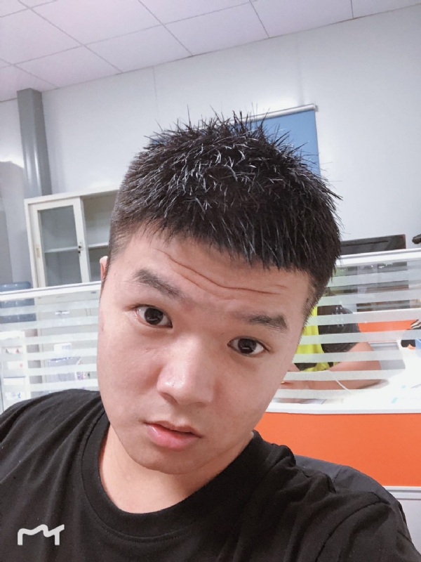 不忘初心的第一张照片--深圳王婆说媒
