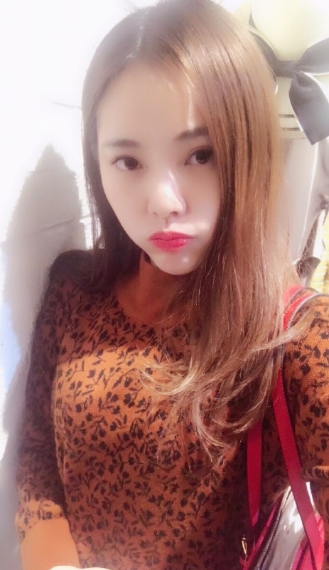 馨馨向荣的第三张照片--深圳王婆说媒