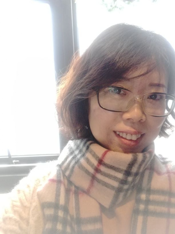 简单的第一张照片--深圳王婆说媒