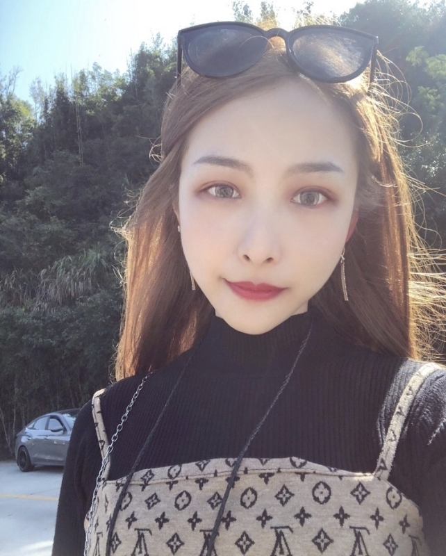 请叫我女王大人的第一张照片--深圳王婆说媒