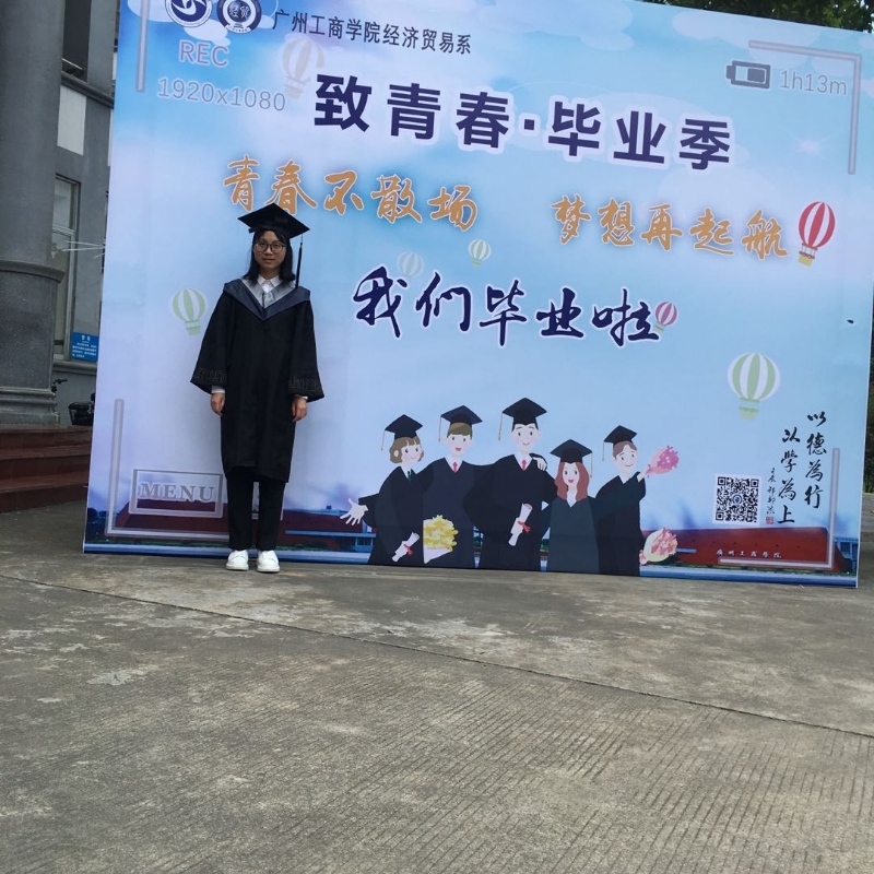 小小的第一张照片--深圳王婆说媒