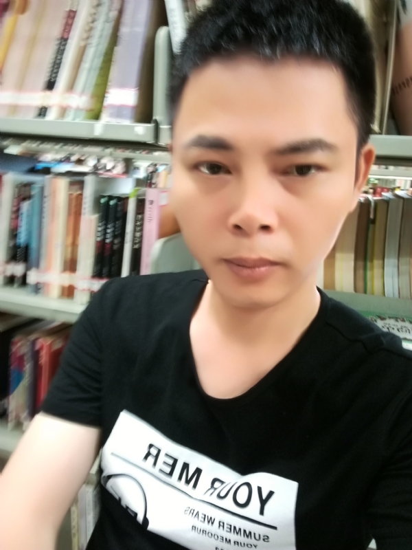 青青子衿的第一张照片--深圳王婆说媒