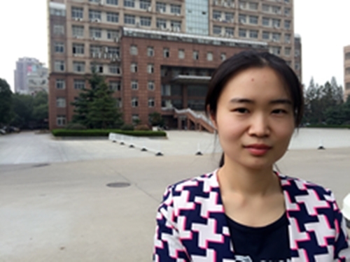 女儿征婚的第一张照片--深圳王婆说媒