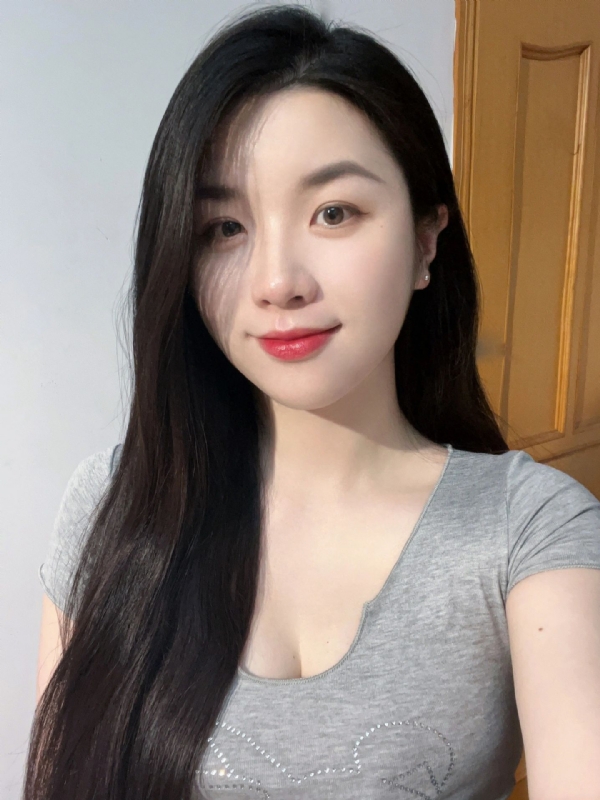 乔乔在寻爱的第二张照片--深圳王婆说媒