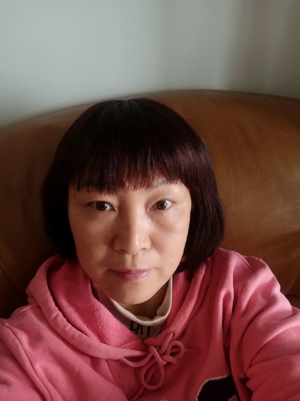 红玫瑰的第一张照片--深圳王婆说媒