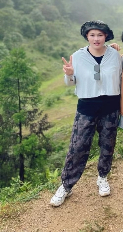 小芮的第一张照片--深圳王婆说媒