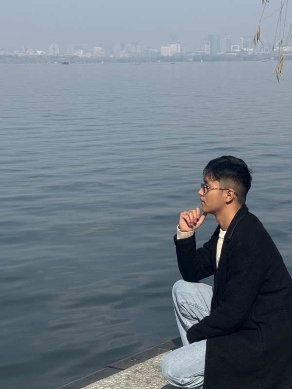 不二的第二张照片--深圳王婆说媒
