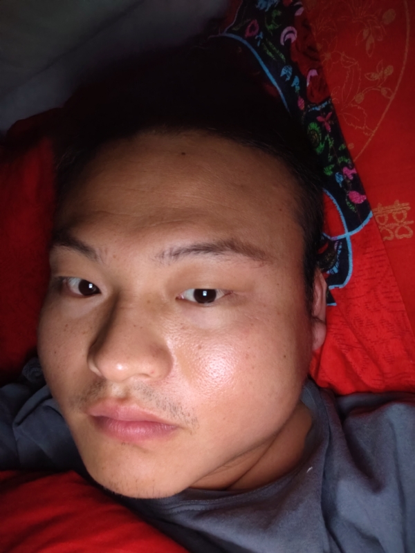 大黄的第一张照片--深圳王婆说媒