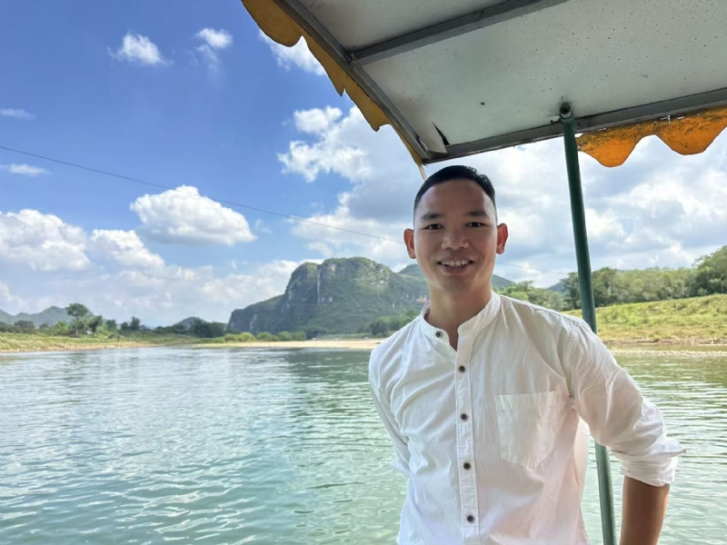 天云的第一张照片--深圳王婆说媒